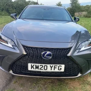 Lexus ES300h F-Sport CVT 2020 - Image 2