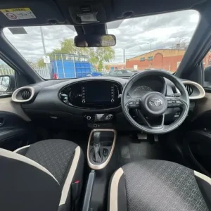 2023 Toyota Aygo X 1.0 VVT-i Edge 5dr Auto Hatchback Petrol Automatic - Image 5