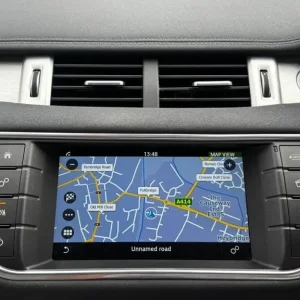 2015 Land Rover Range Rover Evoque 2.0 eD4 SE Tech FWD Euro 6 (s/s) 5dr ESTATE Diesel Manual - Image 2