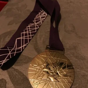 London 2012 Olympic gold medal replica - Image 2