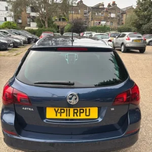 2011 Vauxhall Astra 1.6i 16V SRi 5dr Auto ESTATE Petrol Automatic - Image 4