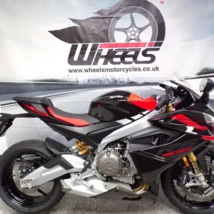 2025 APRILIA RS660 FACTORY E5+ MODEL, BIG SAVING FROM NEW