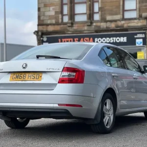 2019 Skoda Octavia 1.0 TSI GPF SE Hatchback 5dr Petrol DSG Euro 6 (s/s) (115 ps) Hatchback Petrol... - Image 5