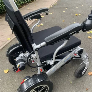 Mobility AHEAD FOLDING POWER CHAIR. Brand new, used ONCE. OFFERS!!! - Image 4