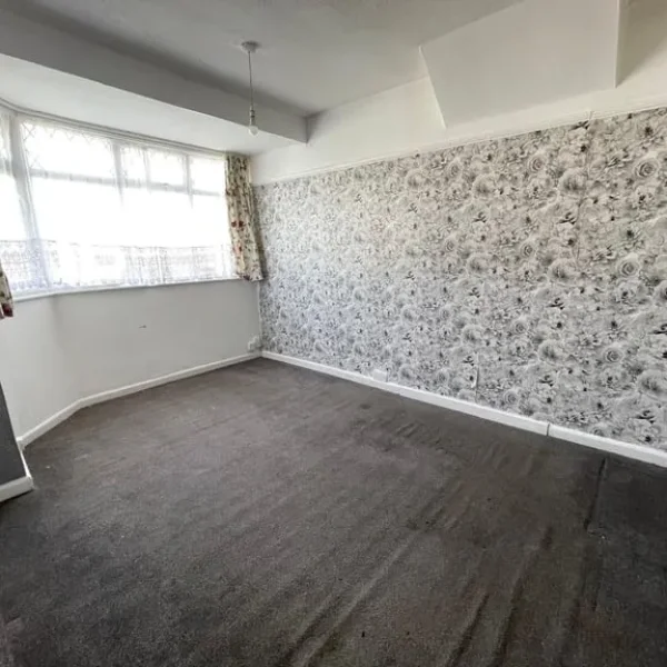 Spacious & Cosy Double Room for Rent – EN3 7JD