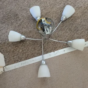 Ceiling light