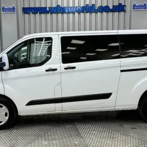 2021 Ford Transit Toureo Kombi 9 Seater Bus **FINANCE**WARRANTY** (not minibus transporter trafic - Image 6