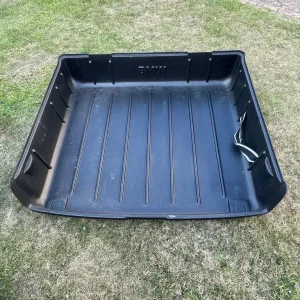 BMW 5-Series Estate rear tray. - Image 2