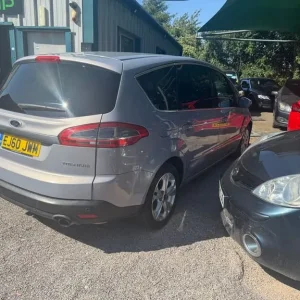 2010 Ford S-Max 2.0T EcoBoost Titanium MPV 5dr Petrol Powershift Euro 5 (203 ps) MPV Petrol Autom... - Image 5