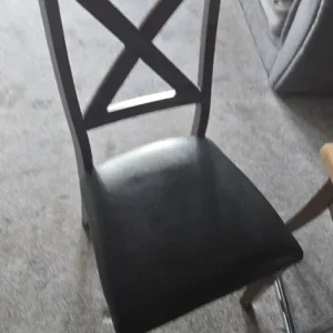 6 chairs - Image 2