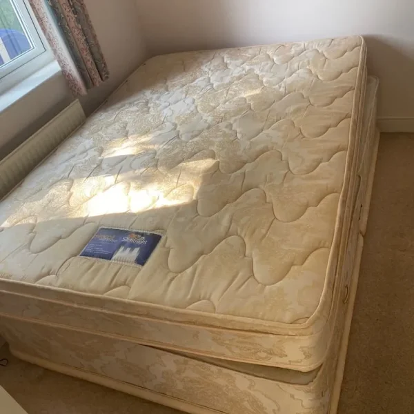 Divan bed double
