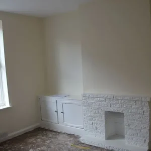 No Deposit required: Ideal for 2 adult housing benefit tenants (over 35) TOTAL rent is £1100/month - Image 6