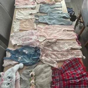 6-9 months baby clothes - Image 3