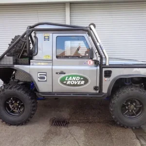 1999 Land Rover Defender 90 PICK-UP TD5 Unlisted Diesel Manual - Image 3