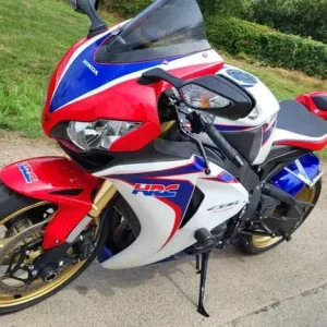 2011 11 HONDA CBR 1000 RR-A FIREBLADE CBR1000RR HRC COLOURS 12k MILES CBR1000 - Image 2