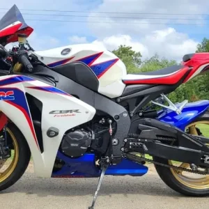 2011 11 HONDA CBR 1000 RR-A FIREBLADE CBR1000RR HRC COLOURS 12k MILES CBR1000 - Image 3