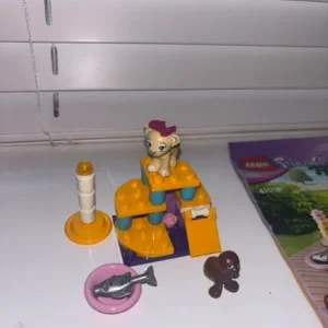 LEGO Friends 41018 – Complete with Instructions (No box included unfortunately) (Some Small Changes) - Image 3