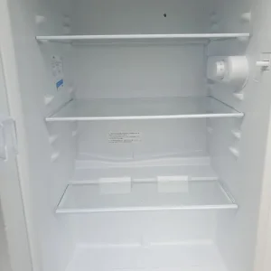 BEKO white under the counter fridge - Image 3