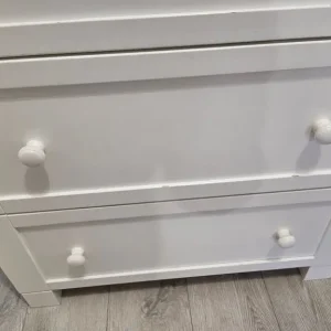 Chest of draws with changing table - Image 2