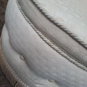 Vintage bedroom chair - Image 4