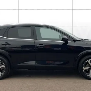 2023 Nissan Qashqai 1.3 DiG-T MH 158 N-Connecta 5dr Xtronic Petrol Hatchback Hatchback Petrol Aut... - Image 5