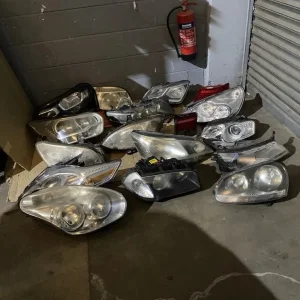 CAR HEADLIGHTS,DAMAGED JOB LOT - Image 3