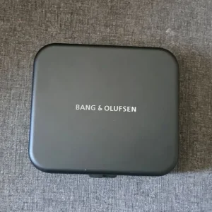 Black • B&O H95 Wireless Headphone - Image 5