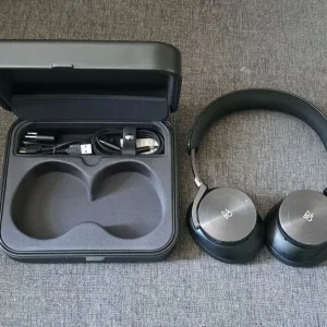 Black • B&O H95 Wireless Headphone