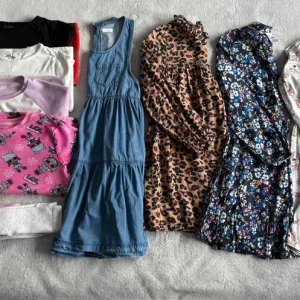 Girls bundle of clothes 8-9 years - Image 5