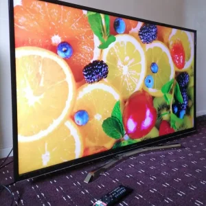 Hitachi smart 50 inch 4k ultra HD slim lightweight tv - Image 3