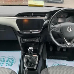 2020 Vauxhall Corsa 1.2 SE Hatchback 5dr Petrol Manual Euro 6 (75 ps) Hatchback Petrol Manual - Image 4