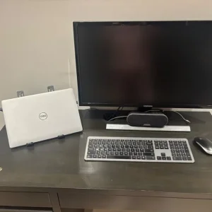 Computer desk - Image 2