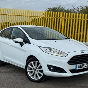 2016 Ford Fiesta 1.0T EcoBoost Titanium Euro 6 (s/s) 5dr HATCHBACK Petrol Manual