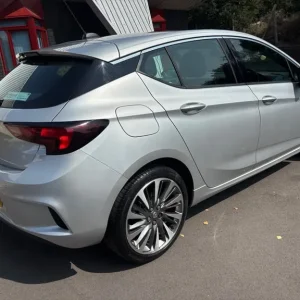 2019 Vauxhall Astra 1.4T 16V 150 SRi Vx-line Nav 5dr HATCHBACK Petrol Manual - Image 5