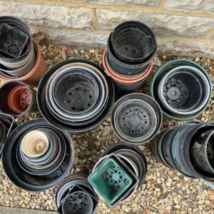 Plastic plant pots various sizes - Image 3