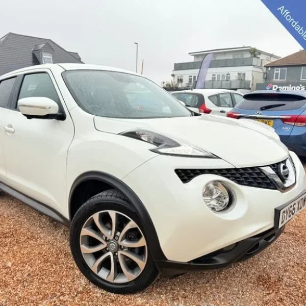 2016 Nissan Juke 1.5 dCi Tekna SUV 5dr Diesel Manual Euro 6 (s/s) (110 ps) HATCHBACK Diesel Manual