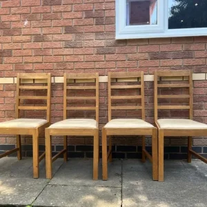 Set of 4 Oak dining chairs - Image 2