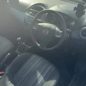 Fiat, PUNTO EVO, Hatchback, 2011, Manual, 1368 (cc), 3 doors - Image 5