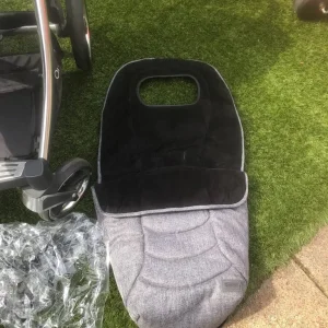 Oyster 3 pram bundle - Image 7