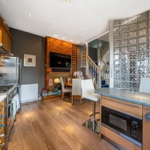 2 bedroom house in Main Street, Shadwell, Leeds, LS17 (2 bed) (#2584951) - Image 6