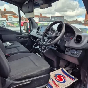 2019 Mercedes-Benz Sprinter 314 cdi Recovery 2019 Beavertail Diesel Manual - Image 7