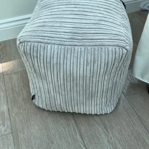 Various floor cushions, pouffes, footstools - Image 3