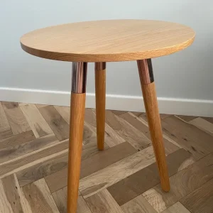 Solid Wood Side Table (Great Condition)