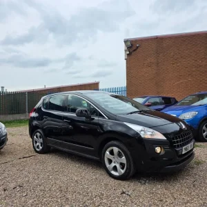 PEUGEOT 3008 ACTIVE E-HDi 1.6 DIESEL YEAR 2013 AUTOMATIC GEARBOX&12 MONTHS MOT £20 ROAD TAX PER YEAR - Image 4