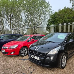 PEUGEOT 3008 ACTIVE E-HDi 1.6 DIESEL YEAR 2013 AUTOMATIC GEARBOX&12 MONTHS MOT £20 ROAD TAX PER YEAR - Image 8