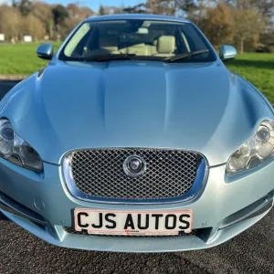 2011 Jaguar XF V6 PREMIUM LUXURY Saloon Diesel Automatic - Image 3