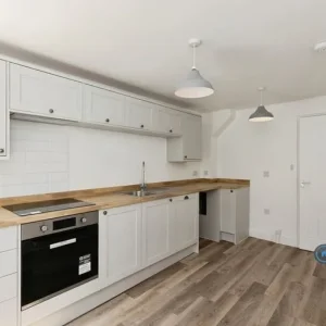 2 bedroom house in Kestrel House, Lechlade, GL7 (2 bed) (#2585650) - Image 5