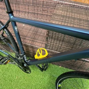 Boadman 8.8 disc urban hybrid road commuter bike. Trek specialised Triban giant Carrera pinnacle - Image 8