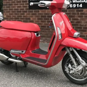 Lambretta G350 2025 model 409 miles - Image 2
