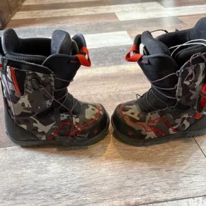 Burton Inprint 1 Snowboarding Boots Size UK4 - Image 4